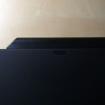 ThinkPad X201sに純正9セルバッテリ（43R9255）を装着してみた図（上から）