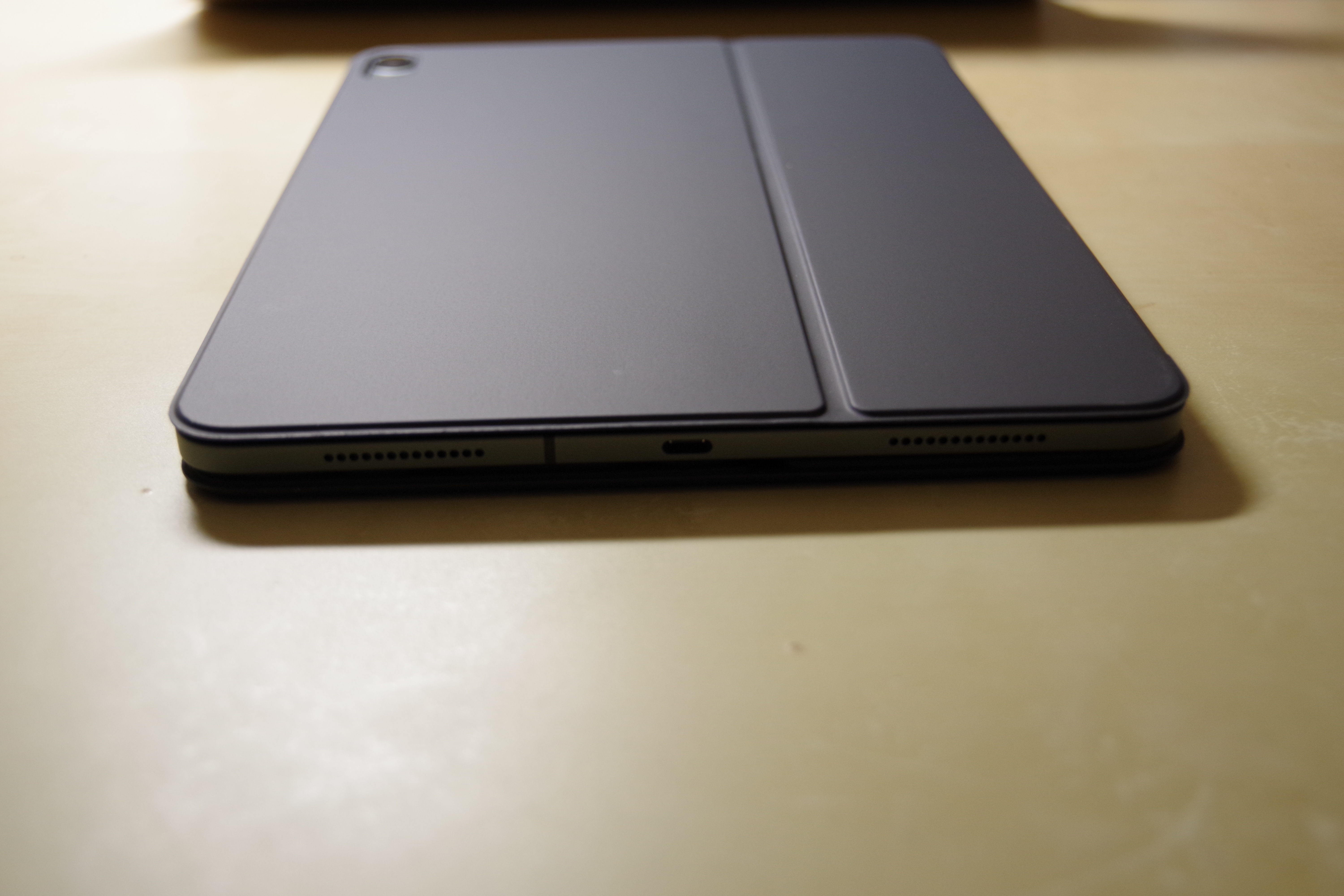 iPad Pro 11 inch 2018 fall 用 Smart Keyboard folio イメージ2